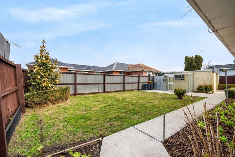 2/4 Apollo Place Papanui_14