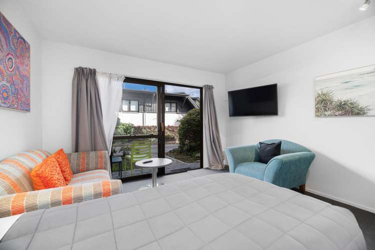 Unit 7/14 Frankton Road Queenstown_1