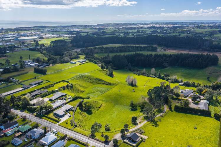 187A Smart Road Glen Avon_32