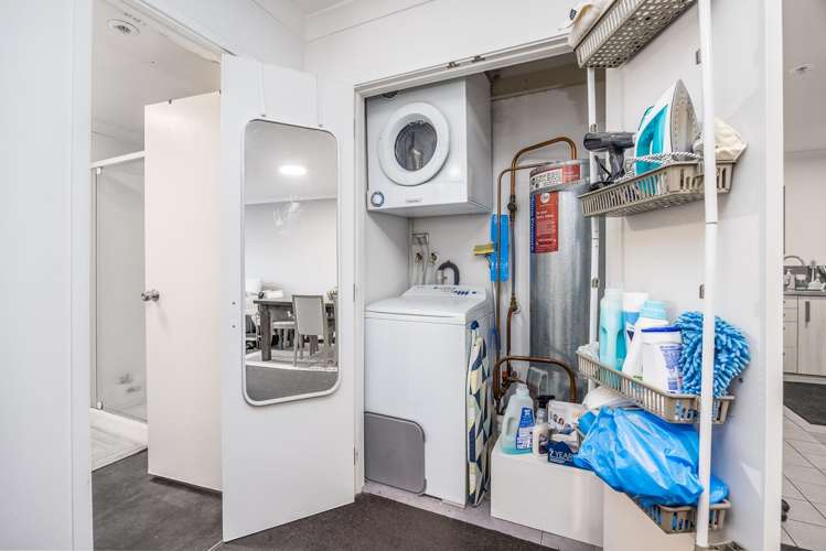 2F/15 Minnie Street Eden Terrace_9