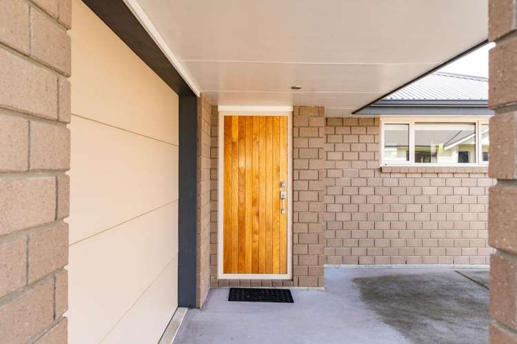 11 Lowburn Avenue_0