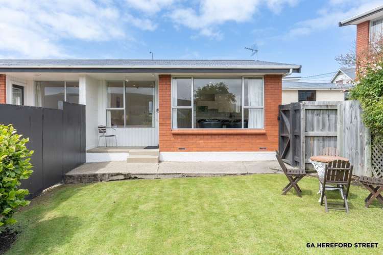 6A & 6B Hereford Street Roslyn_13