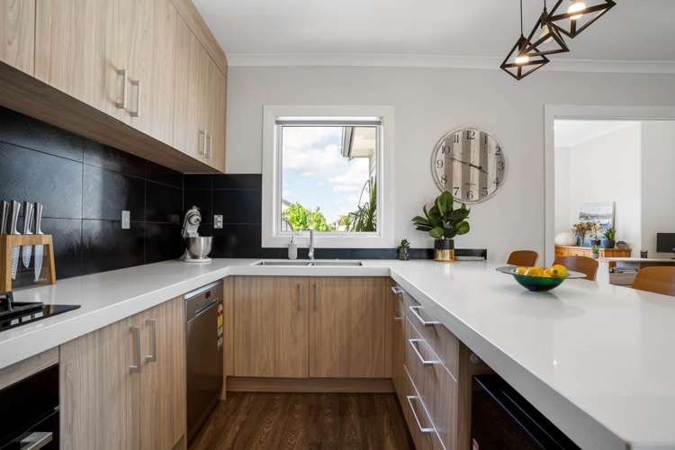 12 Paso Fino Crescent Karaka_1