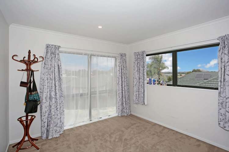 112A LONGFORD PARK DRIVE "LONGFORD PARK" Takanini_23