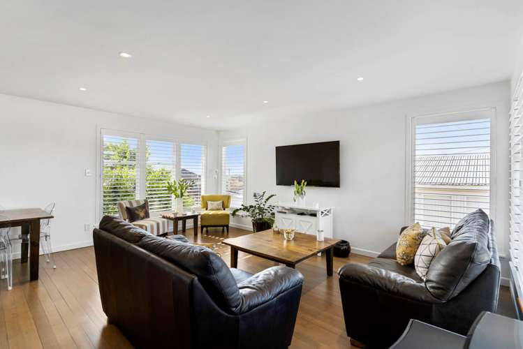 1/43 Raleigh Road Northcote_5