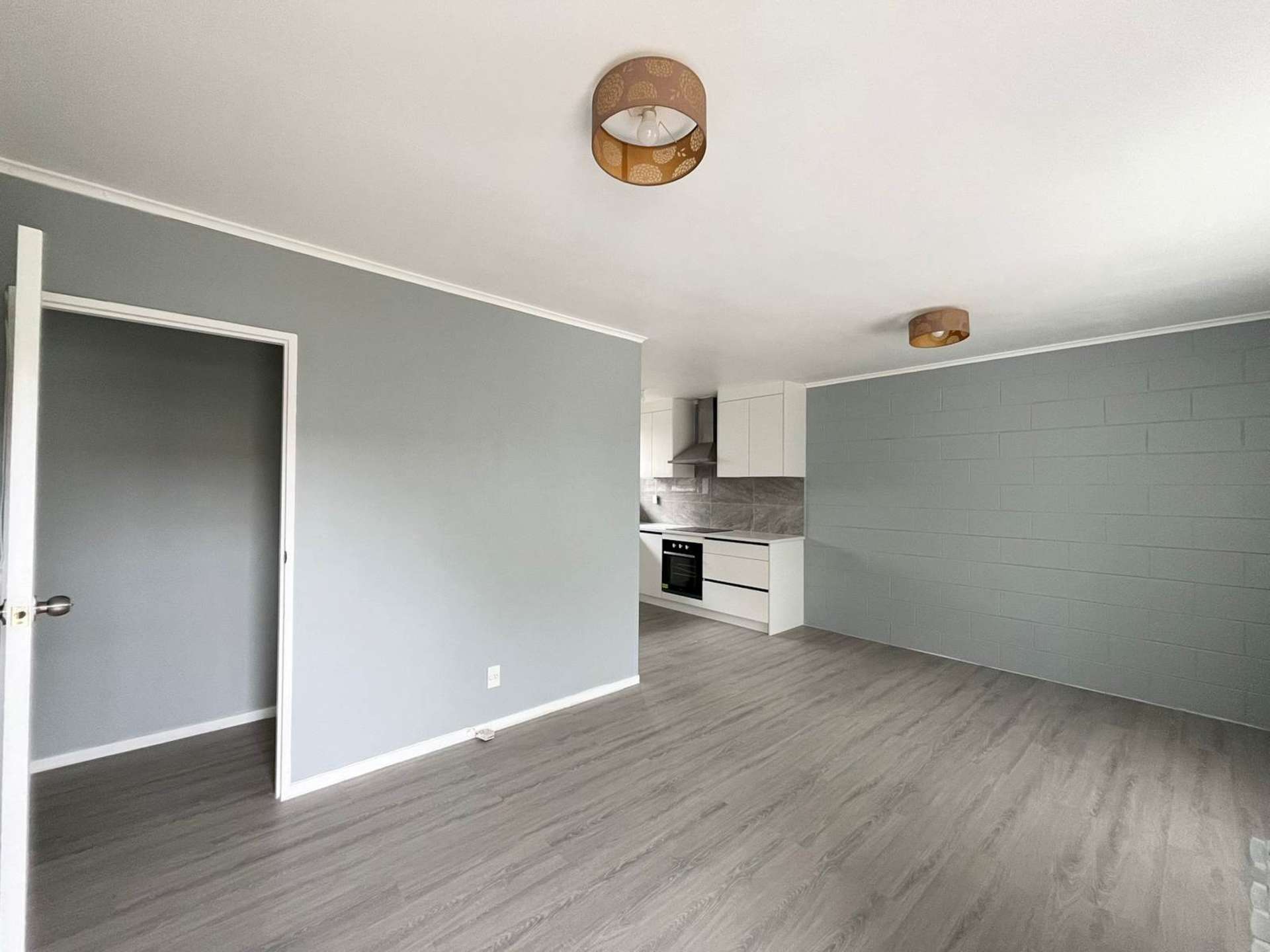 3/8 Fraser Road Papatoetoe_0