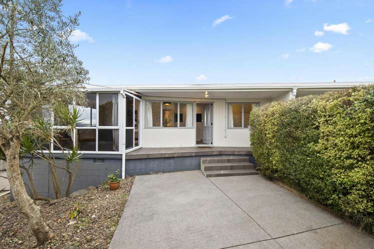 1/196 Kitchener Road_1