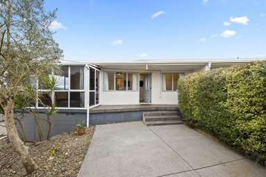 1/196 Kitchener Road_1