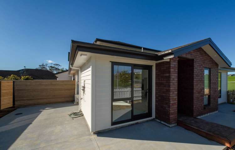 68 Butler Stoney Crescent_0