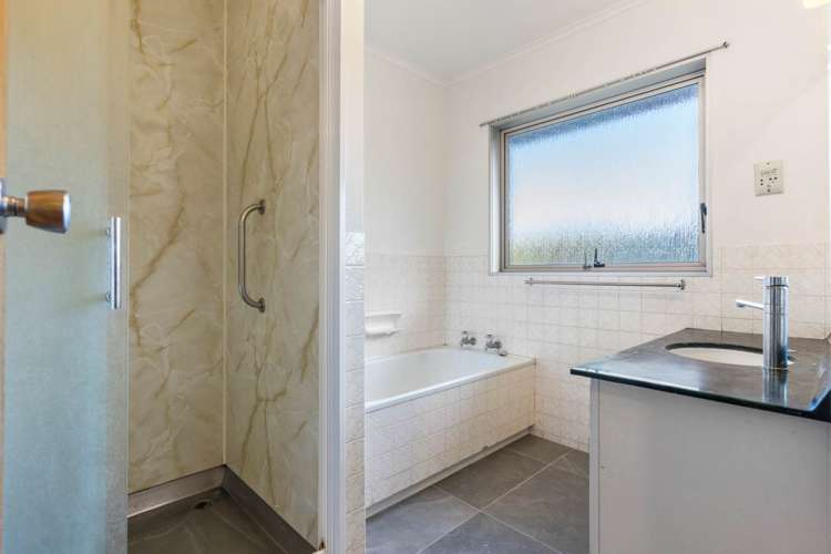 15 Girrahween Drive Totara Vale_12