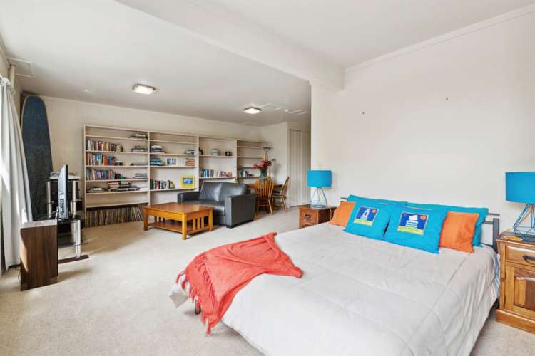 13 & 13A Nereus Place Mairangi Bay_11