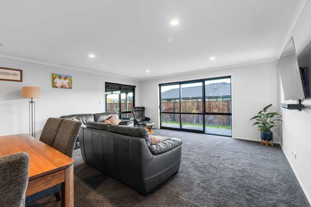 17 Macdonald Heights Feilding_2