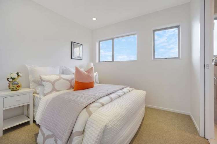 1/75a Bruce Road Glenfield_6