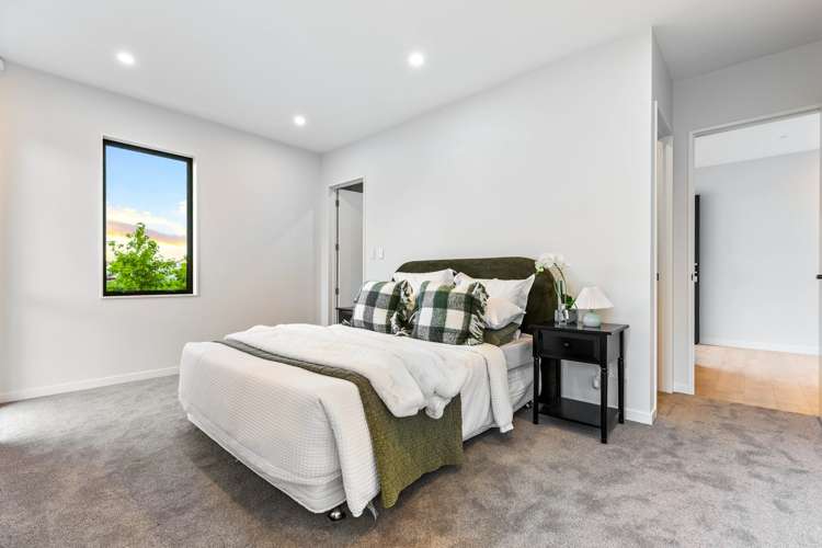 77 Skulander Crescent Millwater_10