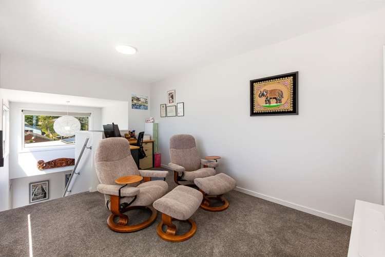 96 The Esplanade Raumati South_19