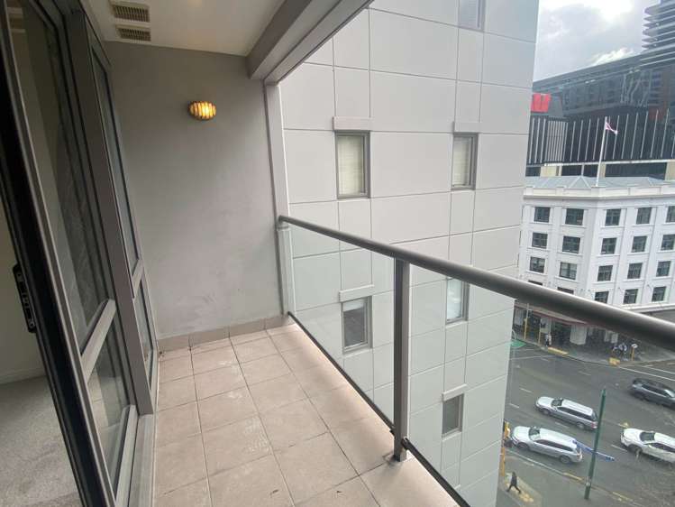 6e/1 Emily Place Auckland Central_8