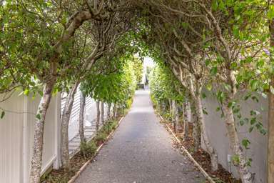 8 Lochiel Road_1