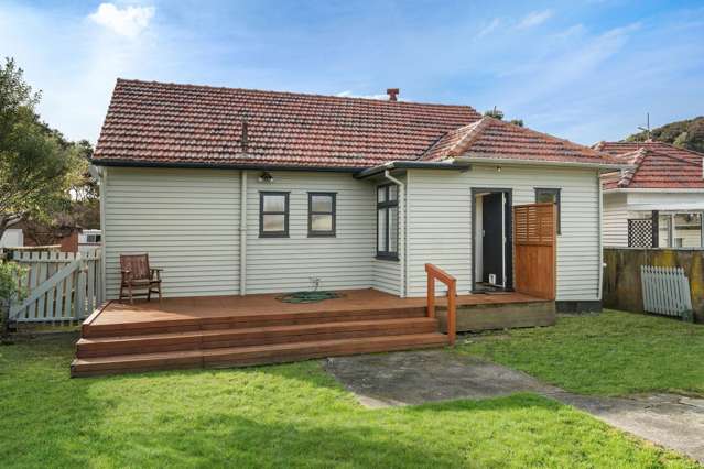 63 Riverside Drive Waiwhetu_1