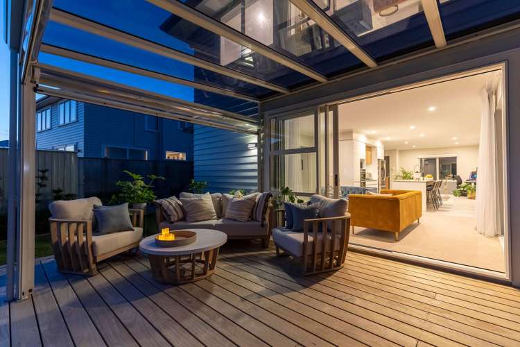 23 Kukuwai Avenue Red Beach_17