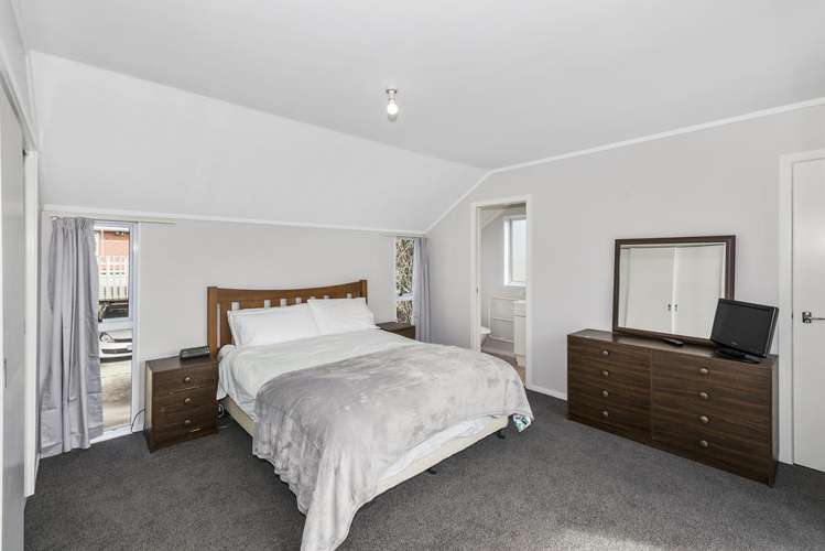 127 Hutchinson Avenue New Lynn_9