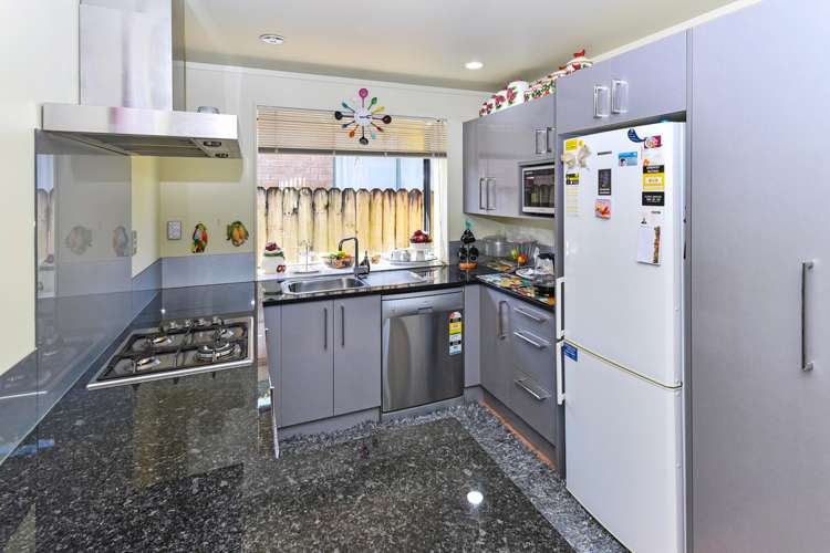 12 Manston Road Mangere_4