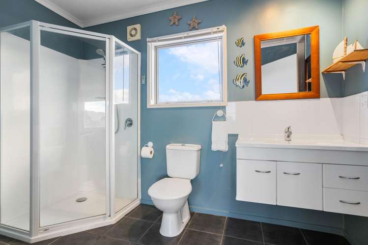 112 Short Road Whangamata_35