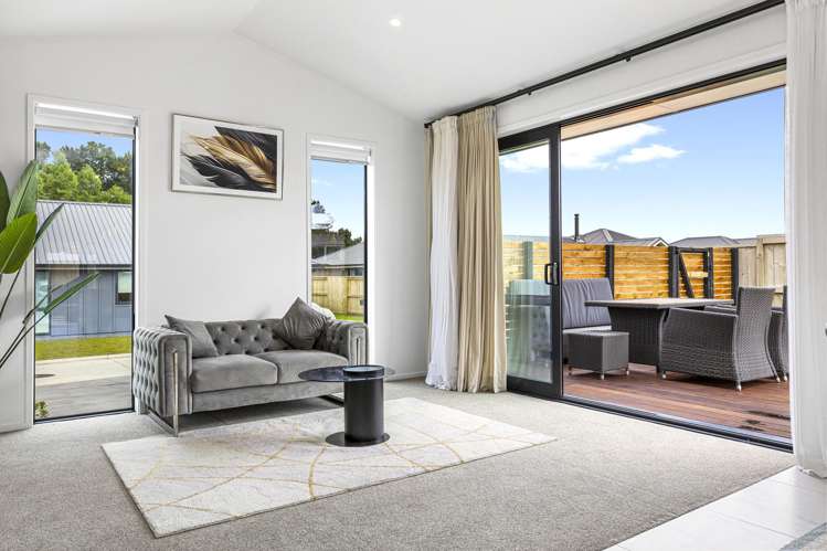 56 Maru Terrace Wharewaka_11