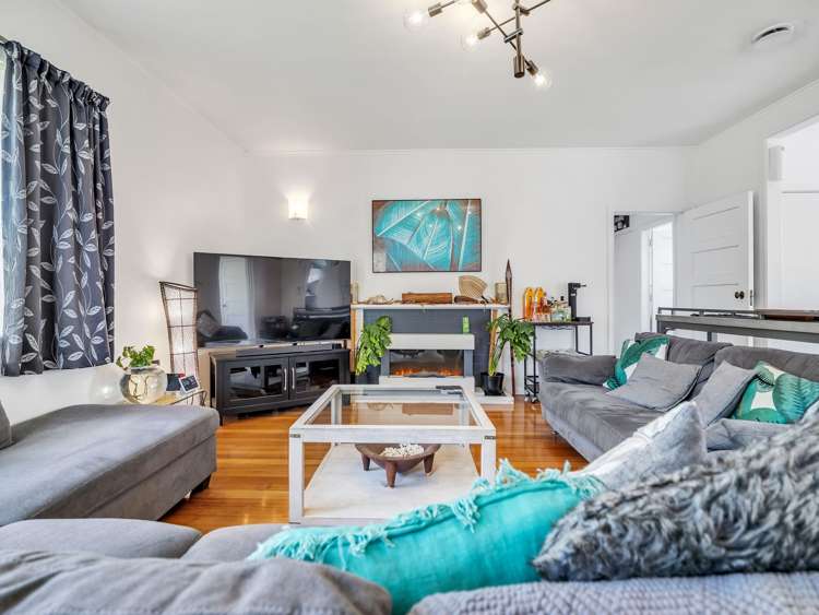 2 Galway Avenue Hamilton East_6