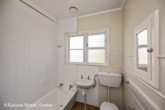 9 Rukutai Street Orakei_4