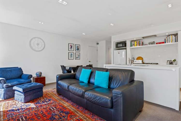 1/296 Innes Road St Albans_9