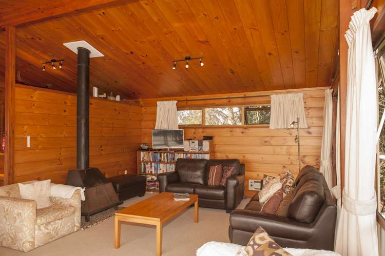 3 Harsant Avenue Hahei_16