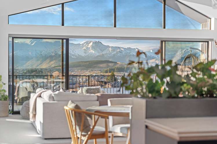 71 West Meadows Drive Wanaka_3