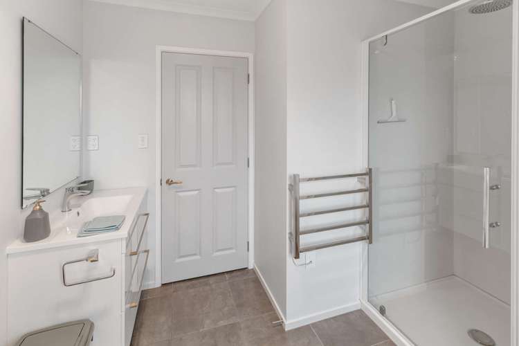 28 Magnolia Crescent Tawhero_16