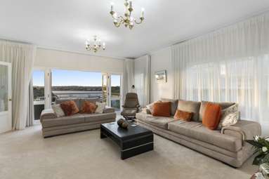 248A Hurstmere Road_4