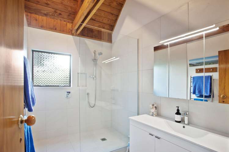 21 Du Fresne Place Russell_11