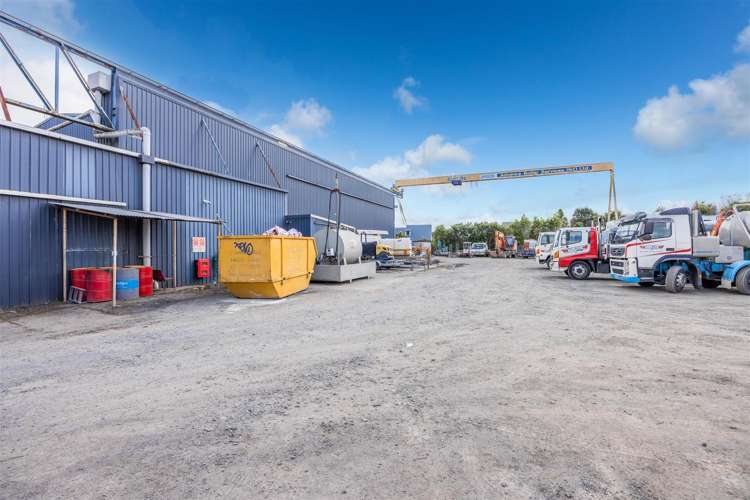 140 Collins Road Melville_19