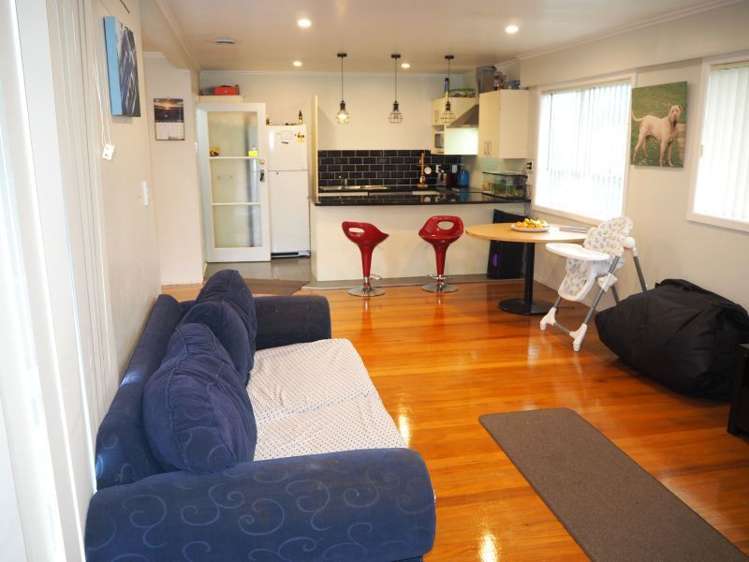 28 Ronald Place Manurewa_1