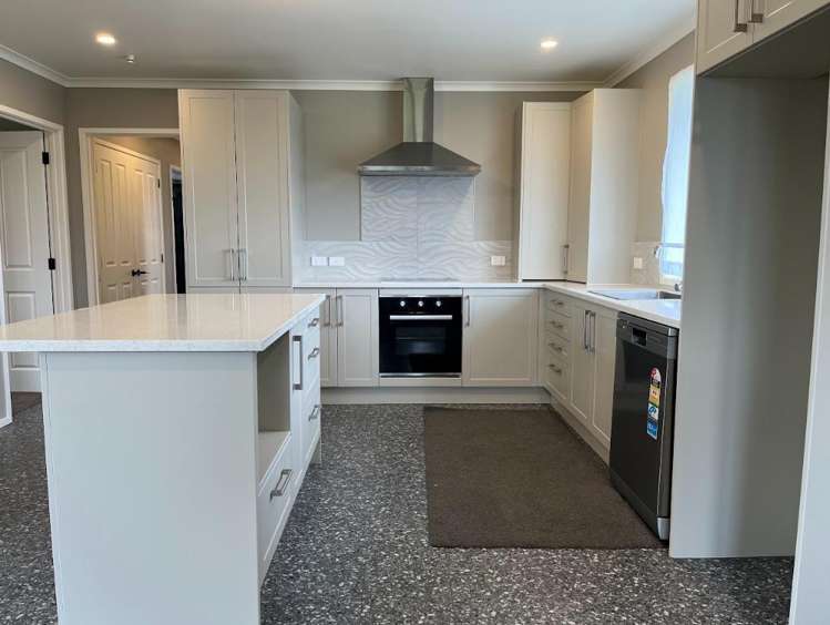 12 Sea dune place Ruakaka_9