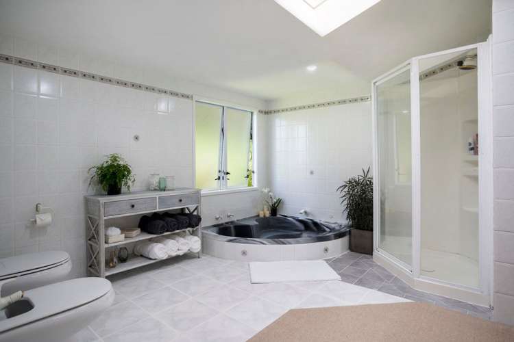 12 Minnehaha Avenue Titirangi_15