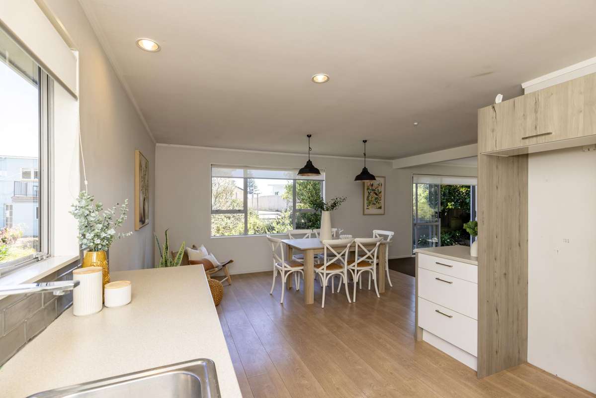 131A Renown Road_5