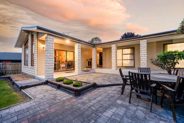 Generous Family Home in a Prime Location