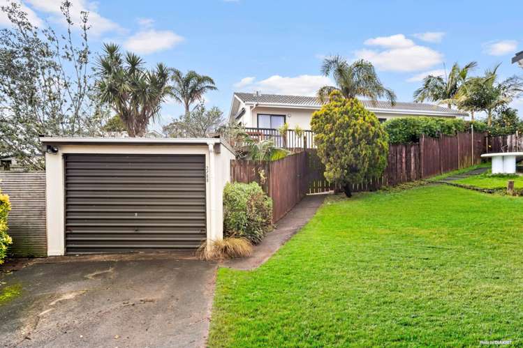 2/88 Sunvue Road Glen Eden_13