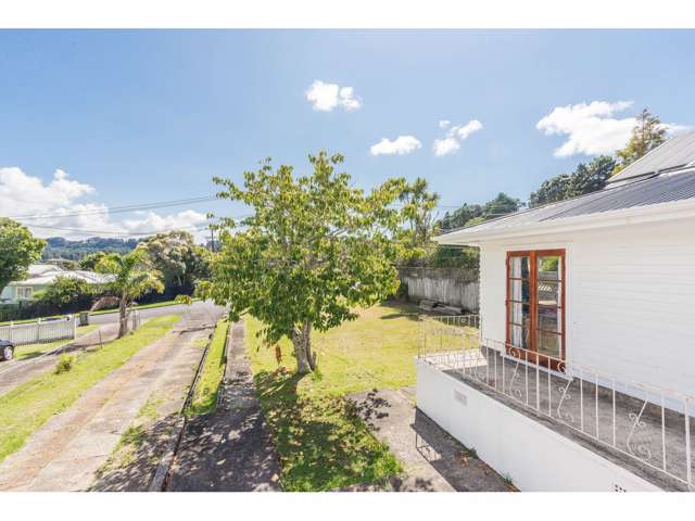 8 Grendon Road Titirangi_4