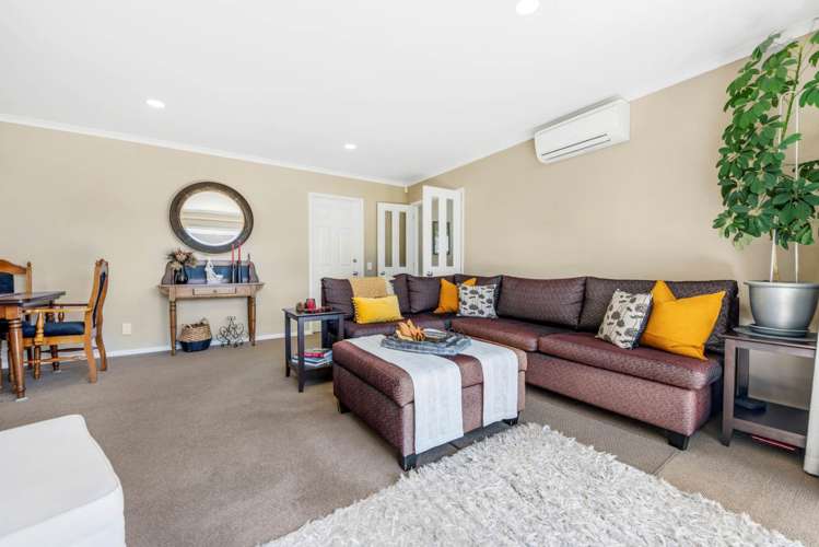 9 Pony Park Place Beachlands_11