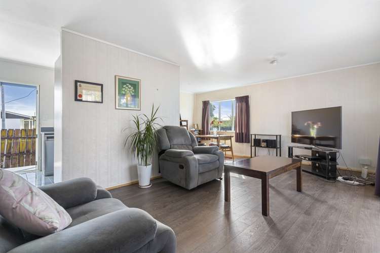 2/38 Heathdale Crescent Papakura_7