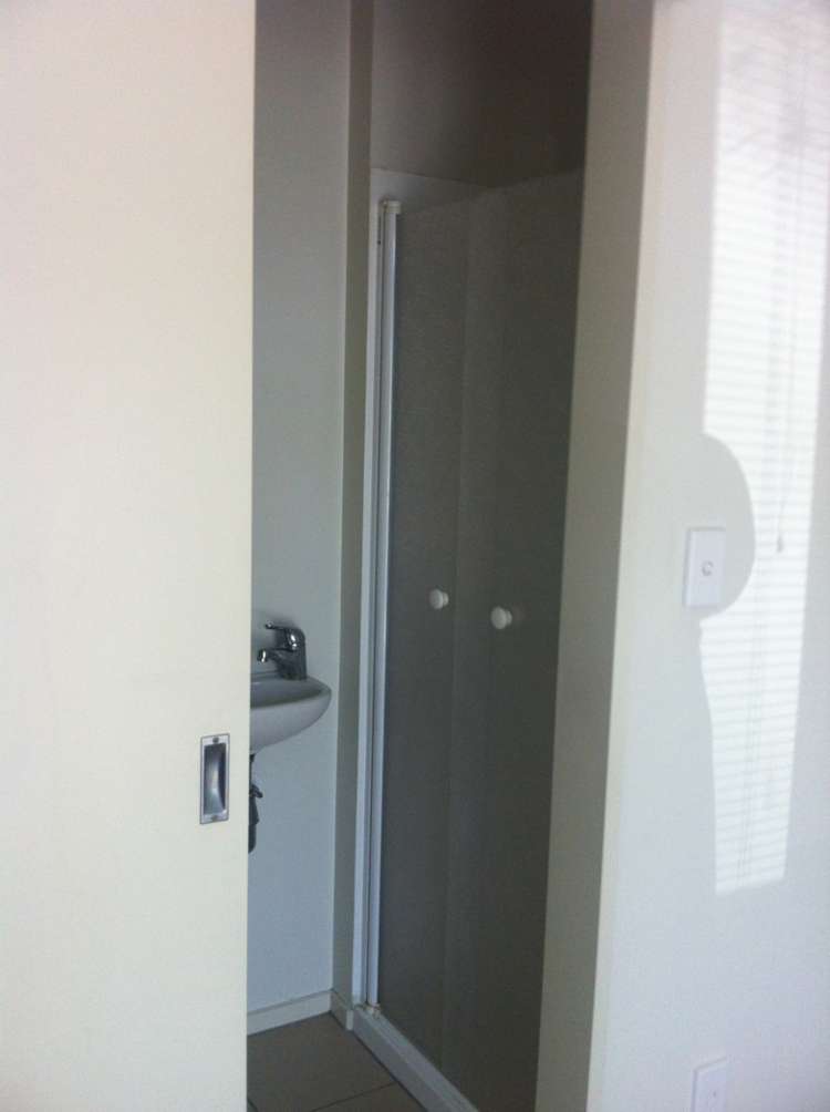 1 Albionvale Road Glen Eden_6