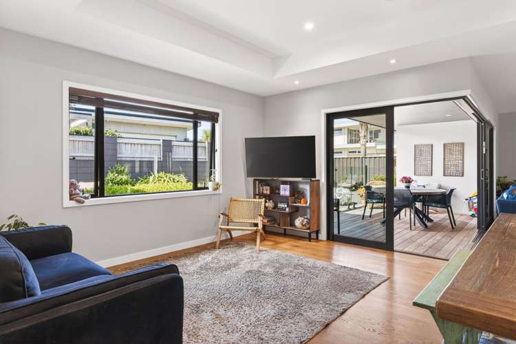 5 Beach Cove Wainui_9