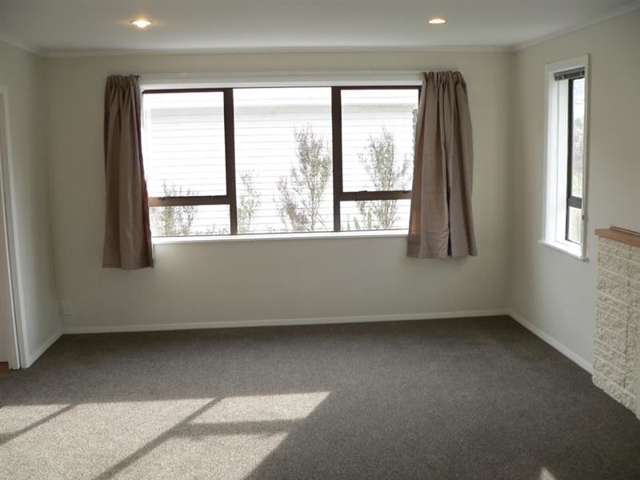 24 Taylor Terrace Tawa_1