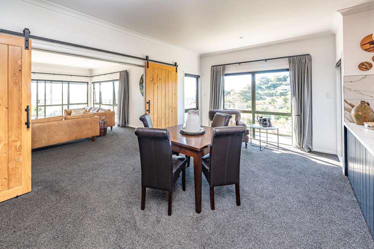 1 Shakespeare Road Bastia Hill_7