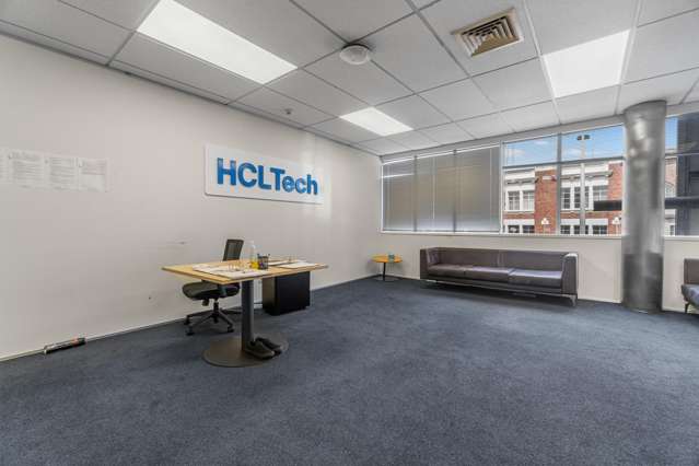 660 Victoria Street Central Hamilton Central_3